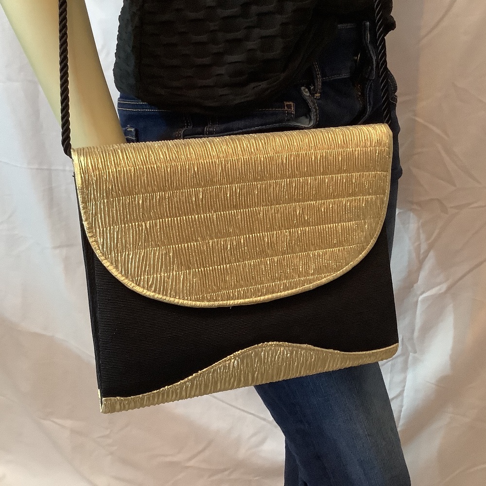 EUC Jose Cotel‎ Paris shoulder clutch bag black gold